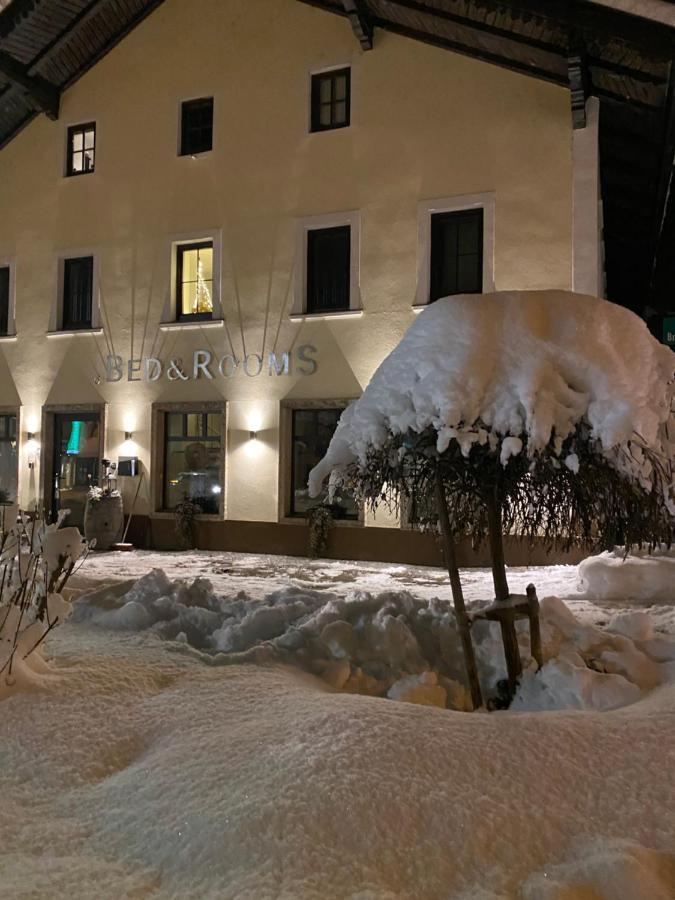 Bed & Rooms, Woergl Экстерьер фото
